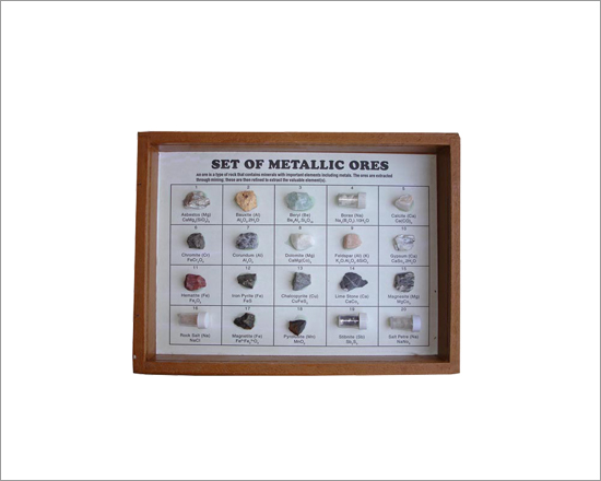 Collection of 20 Metallic Ores Set