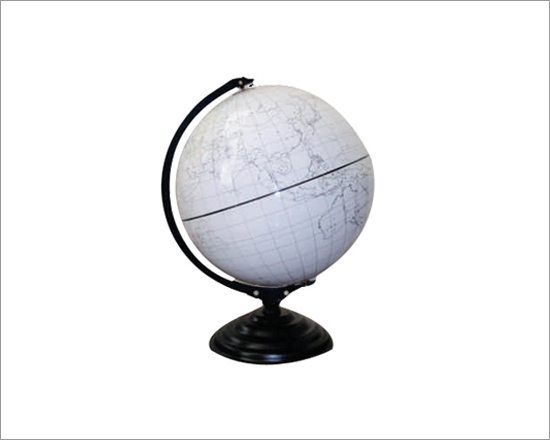 Outline Globe Model