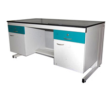 Laboratory Instrument Table